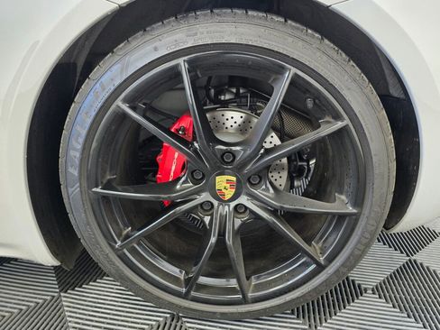 Certified 2018 Porsche 718 Cayman S image 28