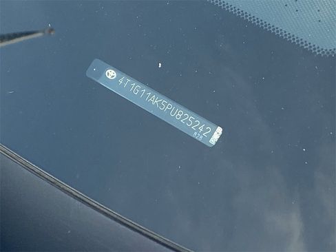 Used 2023 Toyota Camry SE w/ Protection Package (Q2) (TMS) image 13