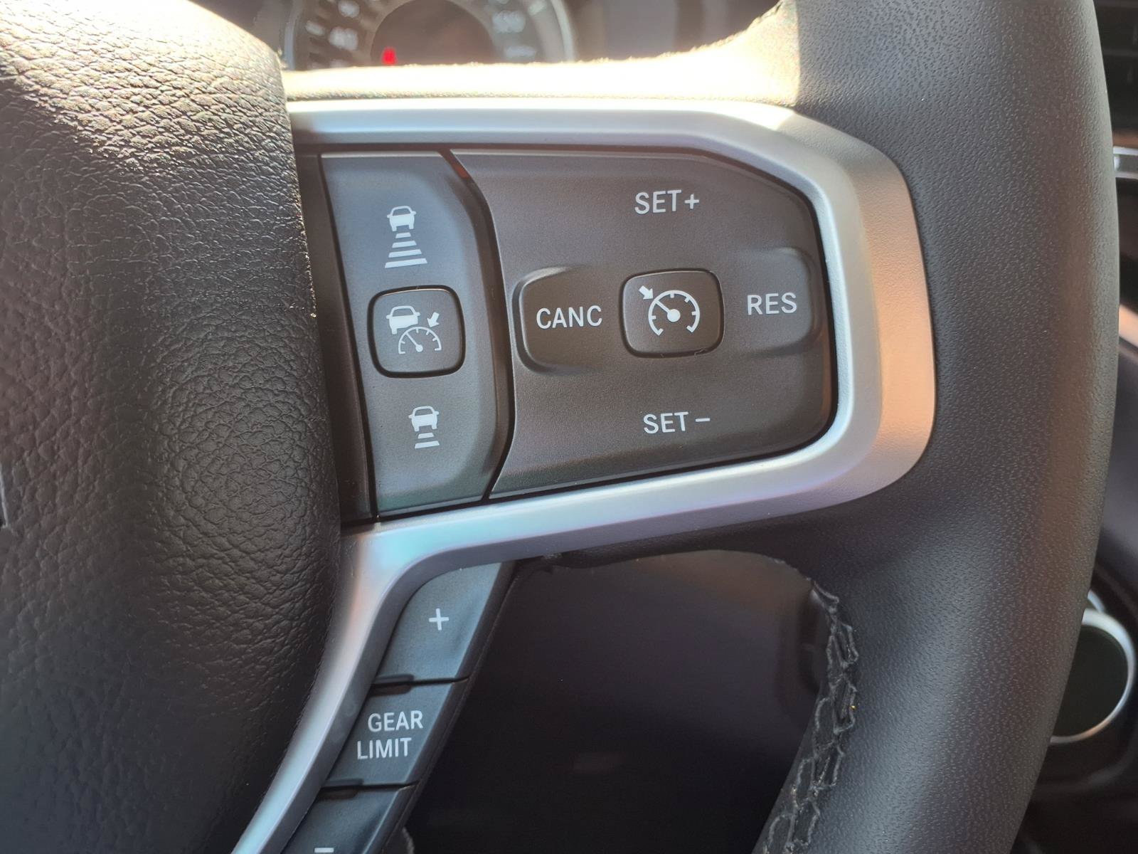 Used 2025 RAM 1500 Lone Star AWD/4WD image 9