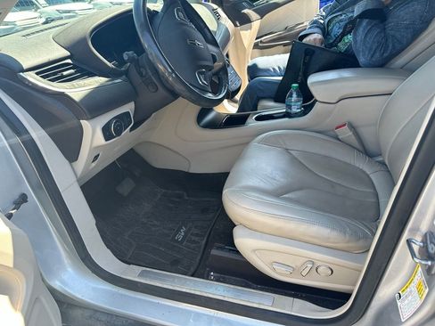 Used 2019 Lincoln MKC Reserve AWD/4WD image 10