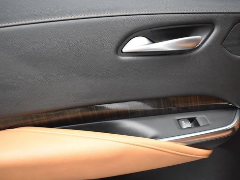 Used 2023 Cadillac XT4 Premium Luxury w/ Technology Package image 23