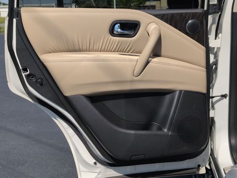 Used 2022 Nissan Armada Platinum w/ Captain's Chairs Package RWD image 30