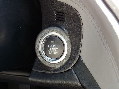 Used 2024 Subaru Outback Premium AWD/4WD image 23