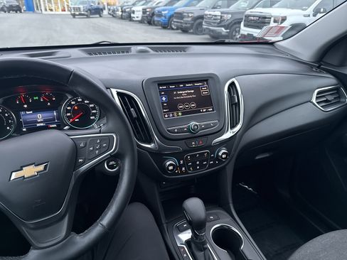 Used 2023 Chevrolet Equinox LT image 23