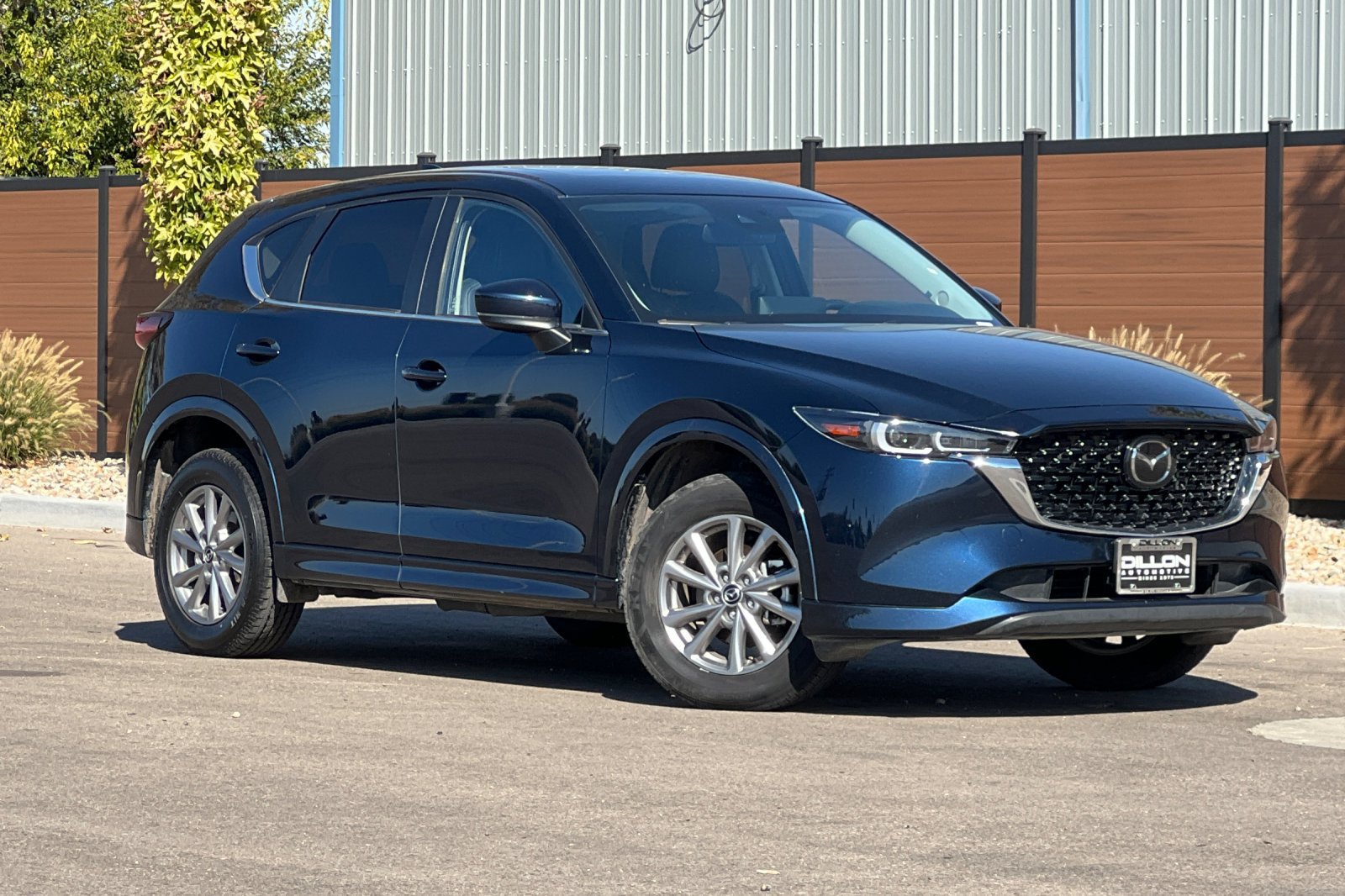 Used 2025 MAZDA CX-5 AWD 2.5 S w/ Preferred Package image 2