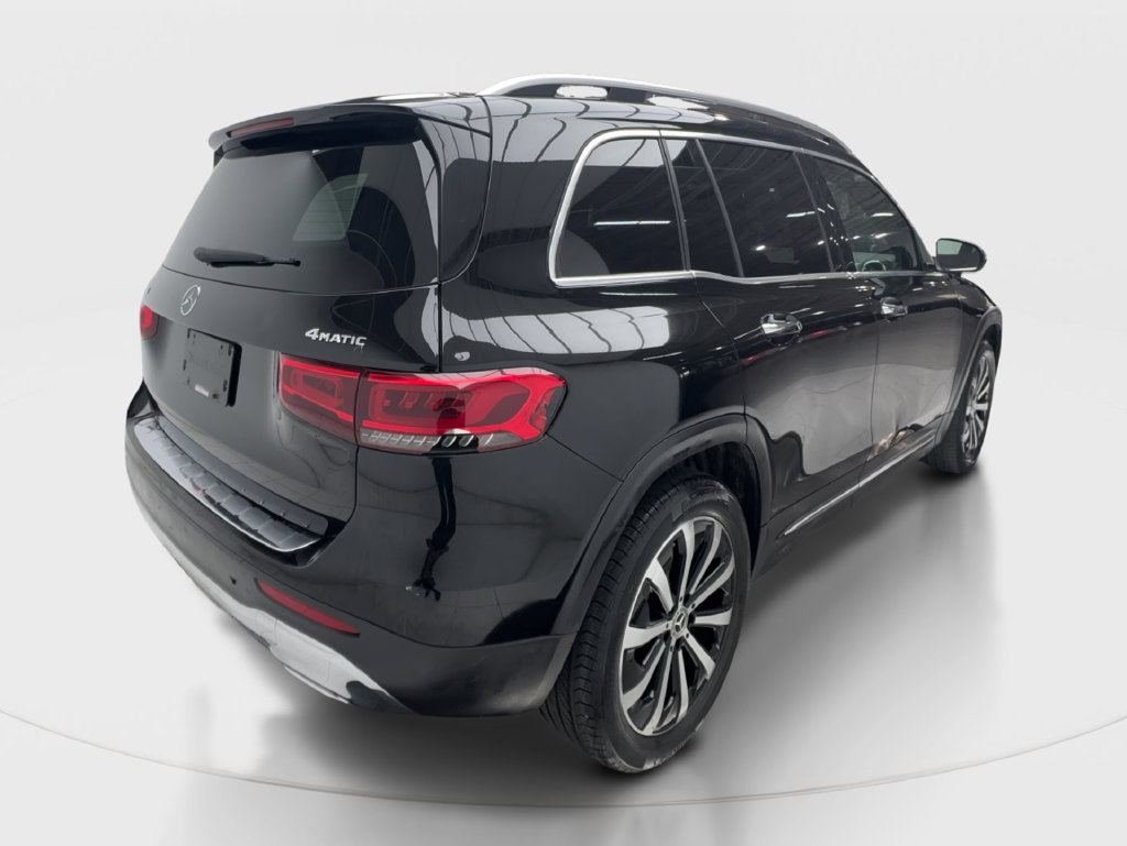 Used 2022 Mercedes-Benz GLB 250 4MATIC w/ Premium Package Lite image 8