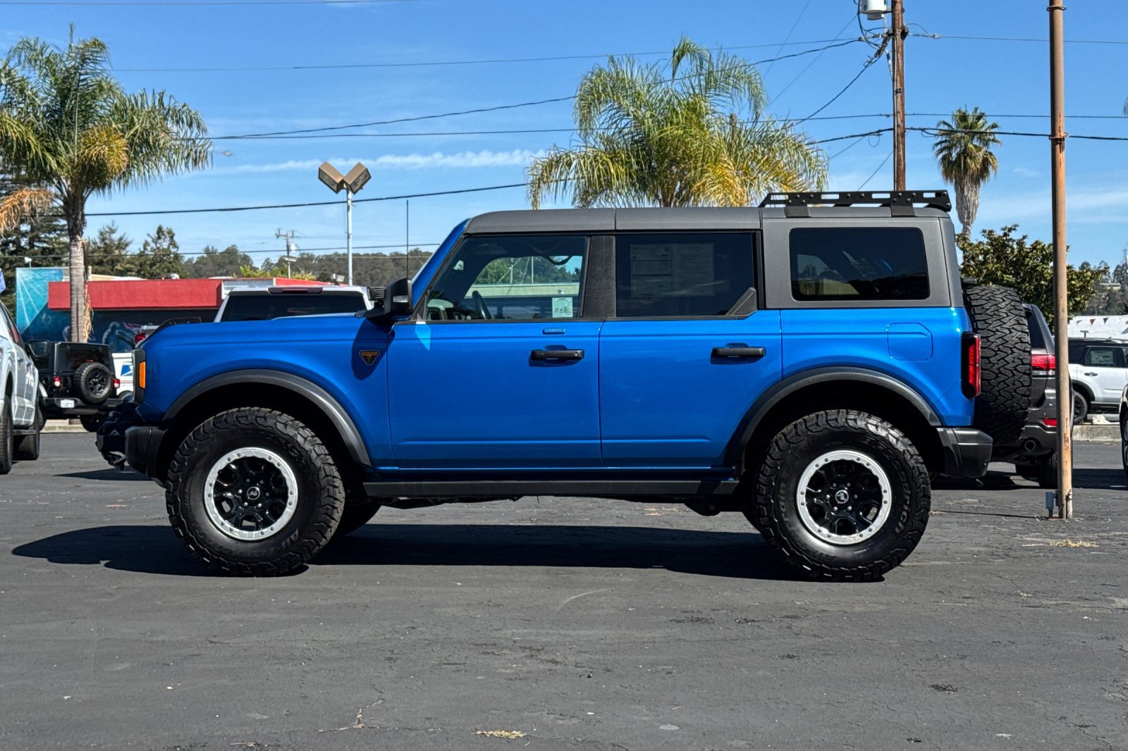 Certified 2022 Ford Bronco Badlands AWD/4WD image 32