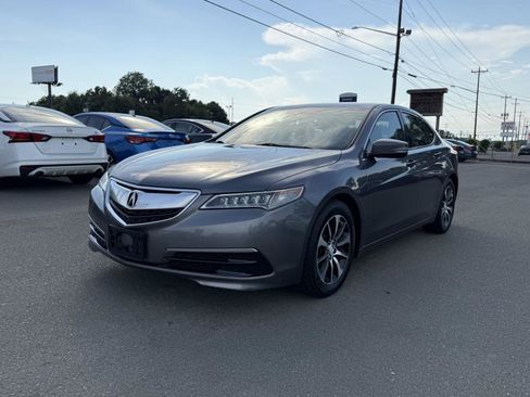 Used 2017 Acura TLX w/ Technology Package FWD image 3