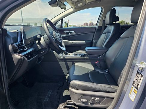 Used 2023 Kia Sportage EX FWD image 19