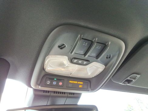 Certified 2023 Chevrolet Colorado ZR2 w/ ZR2 Convenience Package III image 37