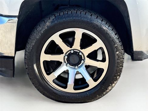 Used 2017 Chevrolet Silverado 1500 LTZ w/ Sport Package image 33
