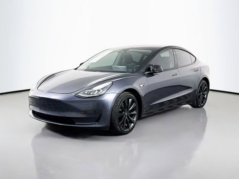 Used 2018 Tesla Model 3 RWD image 1