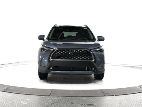 Certified 2024 Toyota Corolla Cross XLE image 2