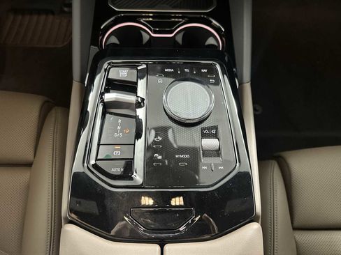 New 2026 BMW 530i xDrive w/ Premium Package image 16