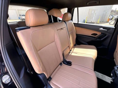 Used 2023 Volkswagen Tiguan SE image 20