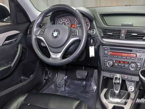 Used 2014 BMW X1 sDrive28i image 4