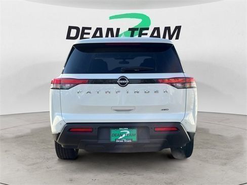 Used 2022 Nissan Pathfinder S w/ Cargo Package image 7