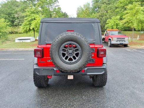 Used 2022 Jeep Wrangler Unlimited Rubicon w/ Xtreme Recon 35" Tire Package AWD/4WD image 6