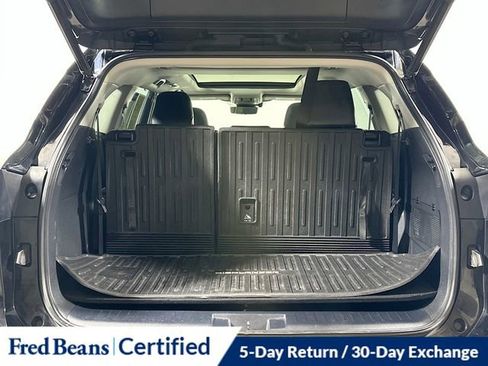 Used 2020 Toyota Highlander Platinum image 28