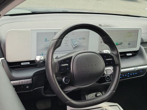 Certified 2024 Hyundai Ioniq 5 SEL RWD image 9