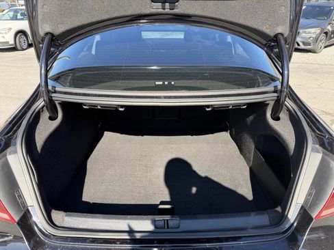 Used 2014 Volkswagen CC Executive image 14