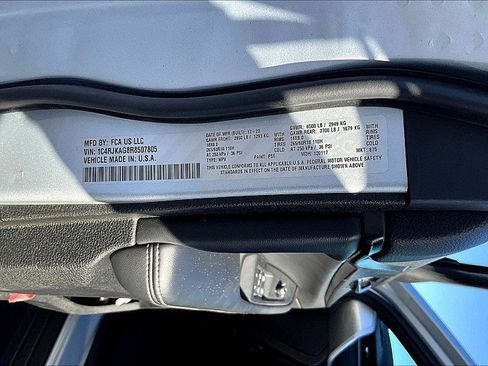 Used 2024 Jeep Grand Cherokee L Laredo image 34