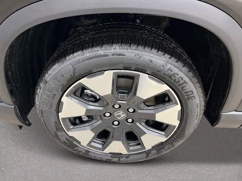 New 2026 Honda Pilot Touring image 98