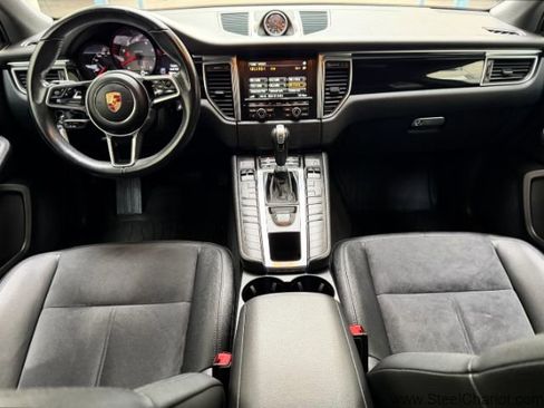 Used 2016 Porsche Macan S image 10