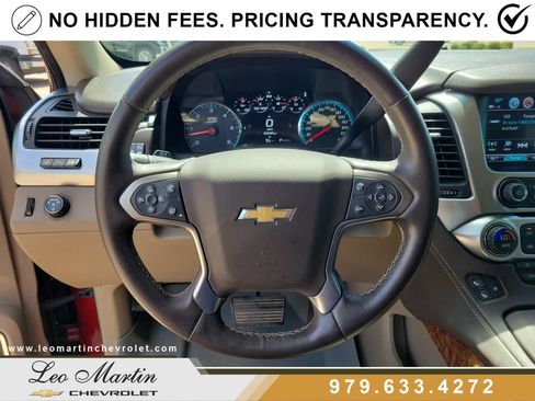 Used 2017 Chevrolet Suburban Premier RWD image 24