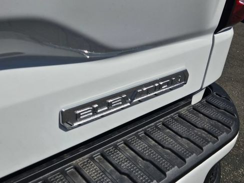 New 2026 GMC Sierra 1500 Elevation AWD/4WD image 6