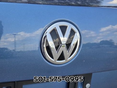 Used 2017 Volkswagen Jetta SEL FWD image 9