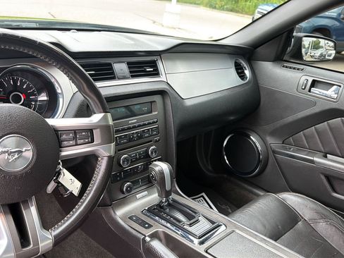 Used 2014 Ford Mustang Premium RWD image 15