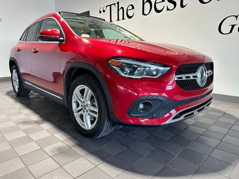 Used 2023 Mercedes-Benz GLA 250 4MATIC image 1