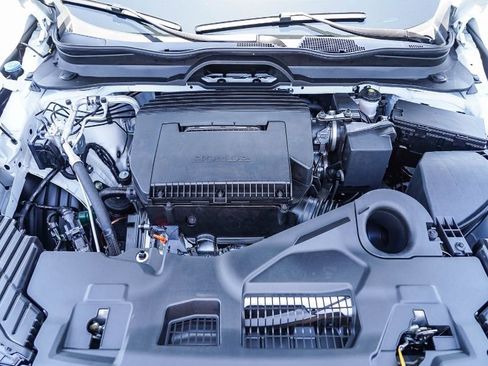 New 2025 Honda Pilot Sport image 8