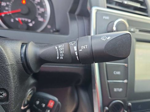 Used 2017 Toyota Camry LE image 24