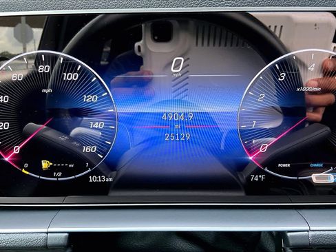 Used 2024 Mercedes-Benz GLE 350 4MATIC image 26