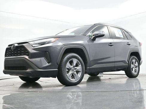 Used 2022 Toyota RAV4 XLE w/ Convenience Package image 51