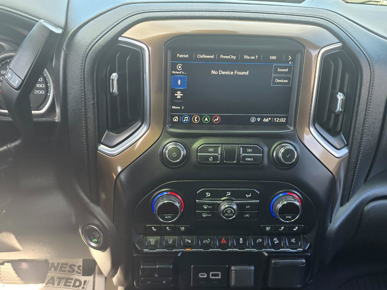 Used 2021 Chevrolet Silverado 2500 High Country w/ Z71 Off-Road Package AWD/4WD image 9