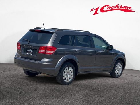 Used 2019 Dodge Journey SE FWD image 26