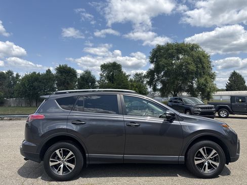 Used 2017 Toyota RAV4 XLE w/ Plus Special Value Package FWD image 2