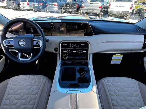 New 2026 Nissan Armada Platinum image 5