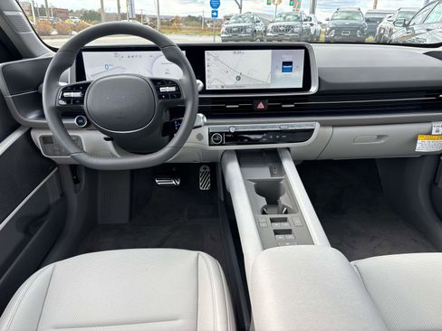 New 2025 Hyundai Ioniq 6 Limited image 6