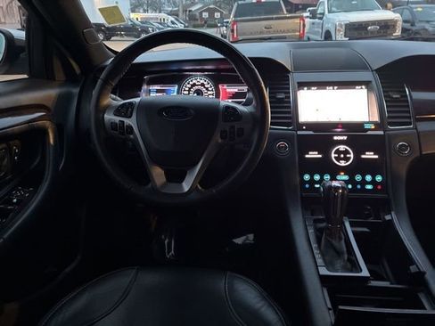 Used 2017 Ford Taurus Limited image 22