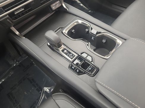 Used 2024 Lexus RX 350 Premium image 22