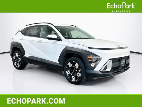 Used 2025 Hyundai Kona SEL AWD/4WD image 1