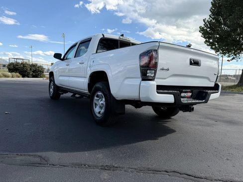 Used 2021 Toyota Tacoma SR AWD/4WD image 7