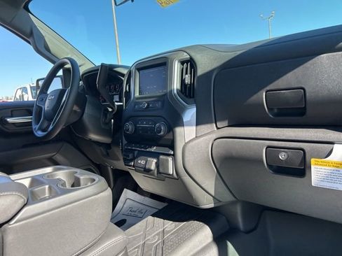 New 2026 Chevrolet Silverado 1500 W/T w/ WT Value Package AWD/4WD image 31