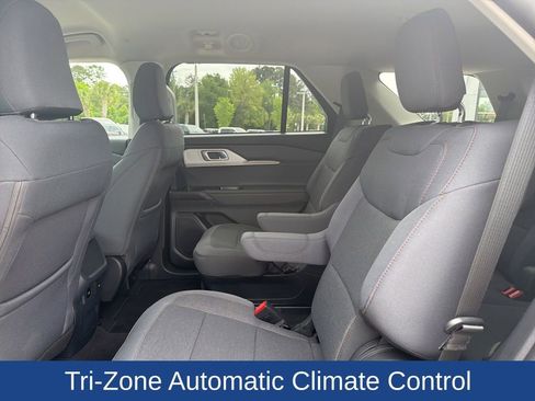 Certified 2026 Ford Explorer Active RWD image 15