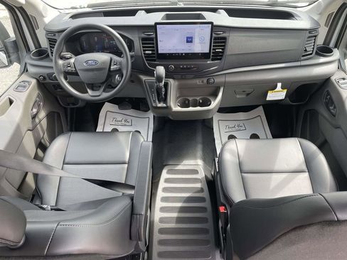New 2026 Ford Transit 250 148 Medium Roof RWD image 11