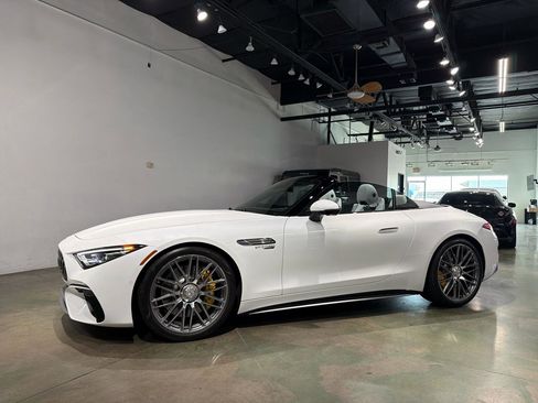 Used 2026 Mercedes-Benz SL 55 AMG 4MATIC image 36